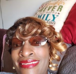 Meet your Posher, Bernice